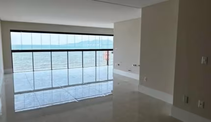 Apartamento com 4 quartos à venda na Rua 313, 2, Meia Praia, Itapema, 180 m2 por R$ 8.993.000