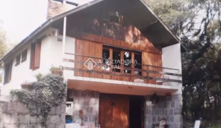 Casa com 4 quartos à venda na Monte Belo, 150, São Bernardo, São Francisco de Paula, 226 m2 por R$ 750.000