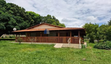Chácara para Venda em Brasília, Setor Habitacional Jardim Botânico, 3 dormitórios, 1 suíte, 2 banheiros, 4 vagas