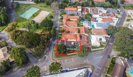 Casa térrea com 4 quartos no Seminário