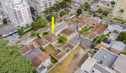 Terreno ZR-4 no bairro Vila Izabel