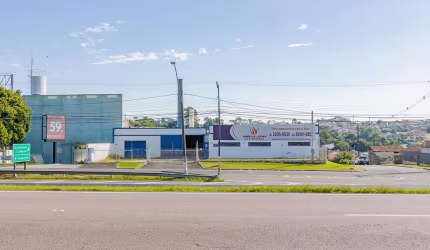 Barracão com 873 metros no Orleans.