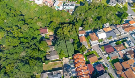 Terreno com 1.607m² ZR3 no Campo Comprido