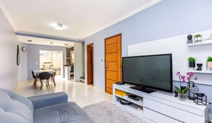 Sobrado Triplex 3 quartos no Uberaba.