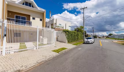Sobrado Triplex Novo no Campo Comprido – 3 Quartos + Ático com BWC!
