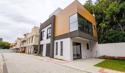 Casa em Condomínio de Alto Padrão Pronta para morar!