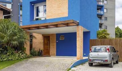 Casa em Condominio Fechado Bairro Campo Comprido