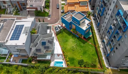 Terreno em condominio Bairro Campo Comprido