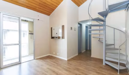 Apartamento diferenciado Pinheirinho com mezanino