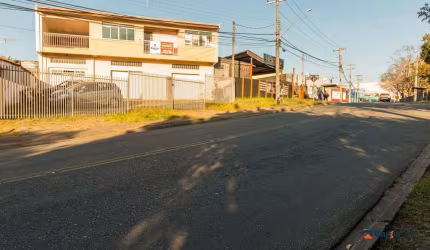 Terreno à venda no Campo Comprido