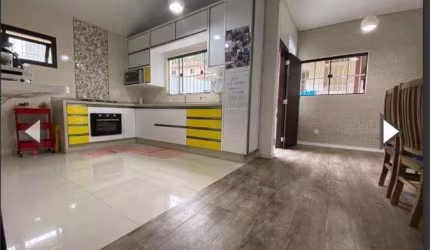 Casa para Venda em Florianópolis, Saco dos Limões, 4 dormitórios, 1 suíte, 4 banheiros, 4 vagas