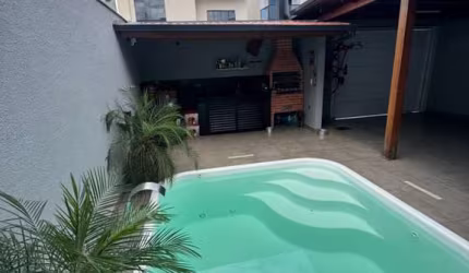 Casa para Venda em Santo Amaro da Imperatriz, Santo Amaro da Imperatriz, 4 dormitórios, 1 suíte, 3 banheiros, 2 vagas