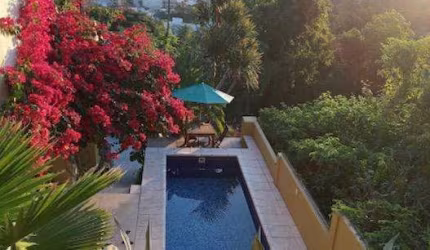 Casa para Venda em Itapema, Canto da Praia, 3 dormitórios, 3 suítes, 4 banheiros, 3 vagas
