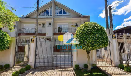 Sobrado mobiliado porteira fechada no Alto da XV