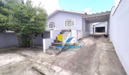 Duas casas no mesmo terreno 04 quartos c/churrasqueira em Colombo