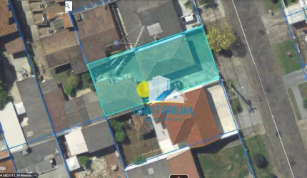 Terreno ZR3 com 2 casas 2 dorm em cada