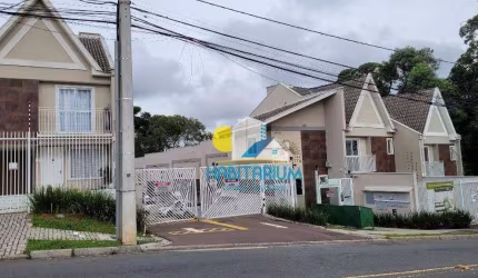 Sobrado de frente para rua 3 dorm (1 suíte)