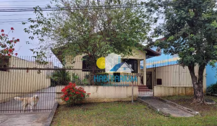 Casa Mista averbada com edicula e quintal