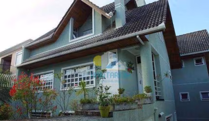 Casa 05 quartos, 10 vagas no São Lourenço divisa com Ahú