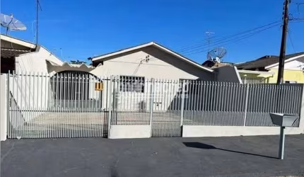Casa à venda 2 Quartos, 5 Vagas, 200M², Assis, Londrina - PR