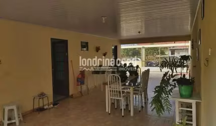 Casa à venda 2 Quartos, 5 Vagas, 124M², Parque Residencial Ana Rosa, Cambé - PR