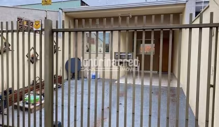 Casa à venda 2 Quartos, 2 Vagas, 69M², Colinas, Londrina - PR