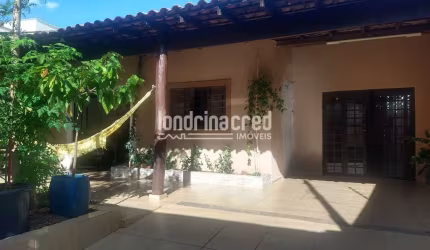 Casa à venda 3 Quartos, 1 Suite, 3 Vagas, 250M², Residencial Loris Sahyun, Londrina - PR