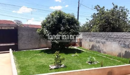 Casa à venda 2 Quartos, 3 Vagas, Conjunto Habitacional José Giordano, Londrina - PR