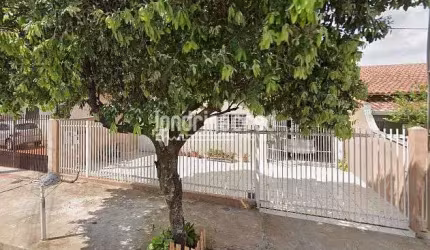Casa à venda 3 Quartos, 1 Suite, 4 Vagas, João Paz, Londrina - PR