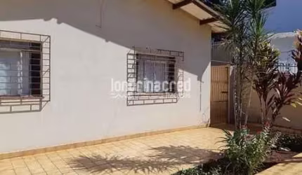 Casa à venda 4 Quartos, 4 Vagas, 350M², Messiânico, Londrina - PR
