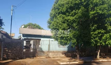 Casa à venda 3 Quartos, 2 Suites, 3 Vagas, 780M², Centro, Rolândia - PR