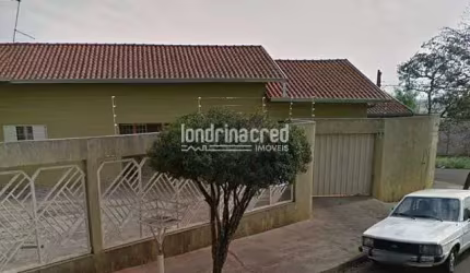 Casa à venda 3 Quartos, 2 Vagas, 300M², Jardim Itapoá, Londrina - PR