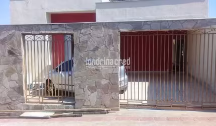 Casa à venda 3 Quartos, 1 Suite, 1 Vaga, 200M², Jardim Planalto, Londrina - PR