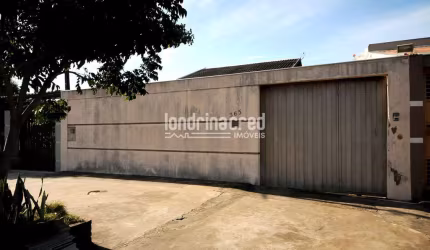 Casa à venda 3 Quartos, 3 Vagas, 309M², Bandeirantes, Londrina - PR