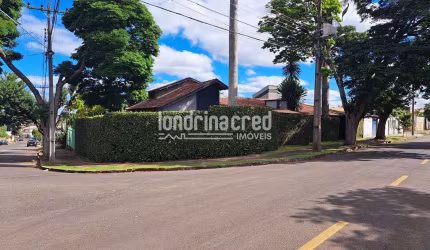 Casa à venda 3 Quartos, 1 Suite, 4 Vagas, 384M², Califórnia, Londrina - PR