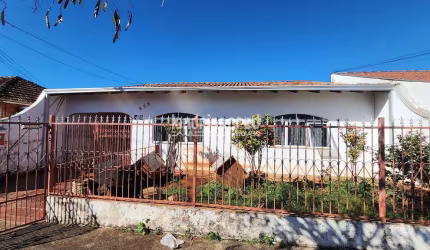 Casa à venda 3 Quartos, 1 Suite, 2 Vagas, 314M², Vila Casoni, Londrina - PR