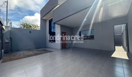 Casa sozinha no terreno, 3 quartos, 1 suíte, 4 vagas, Localizada na região Norte de Londrina-Pr, Ex