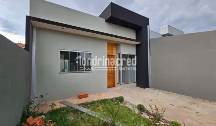 Casa prox. ao Max Atacadista, Hospital 24H com 02 quartos sendo 01 suite, churrasqueira e espaço no