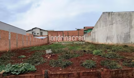 Terreno plano de 405 m² no Jardim Columbia C, Londrina! Com leve caída para a rua, pronto para cons