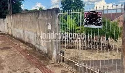 'Terreno 350m² abaixo do valor de mercado, próximo ao Max Atacadista da Tiradentes – Oportunidade i