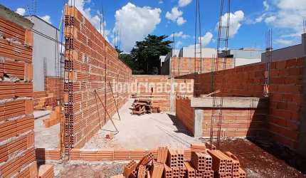 Casa em construção no Jardim Montecatini, 2 quartos, sala, cozinha, 1 banheiro, 68,50m² de área con