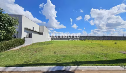Terreno de 300m² no Condomínio Bellevie – Segurança, Lazer e Qualidade de Vida em um dos Melhores C
