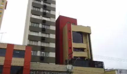 Portão sala Comercial 50m2 com divisória e banheiro