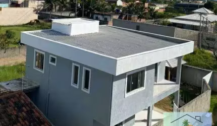 Belíssima Casa de 2 quartos em Unamar por apenas 190 mil