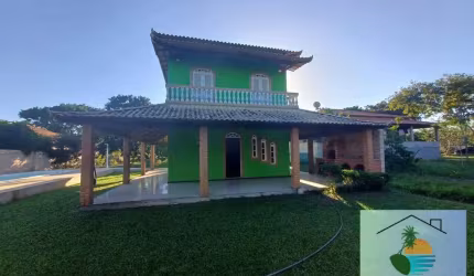 Belíssimo Duplex em Saquarema com 3 Quartos à 800 metros da Praia