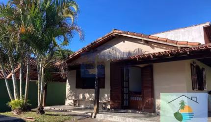 Casa em Geribá ao lado do comércio