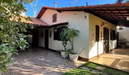 Bela Casa em Condomínio no Braga - Cabo Frio.