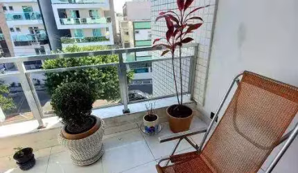 Apartamento à 50 metros da Praia do Forte - Cabo Frio