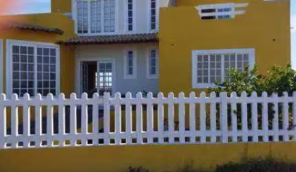 Casarão duplex de frente para o mar em Praia Seca -  Araruama-RJ