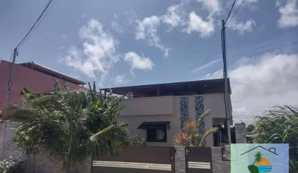 Casa localizada no bairro Monte Alto em Arraial do Cabo-RJ